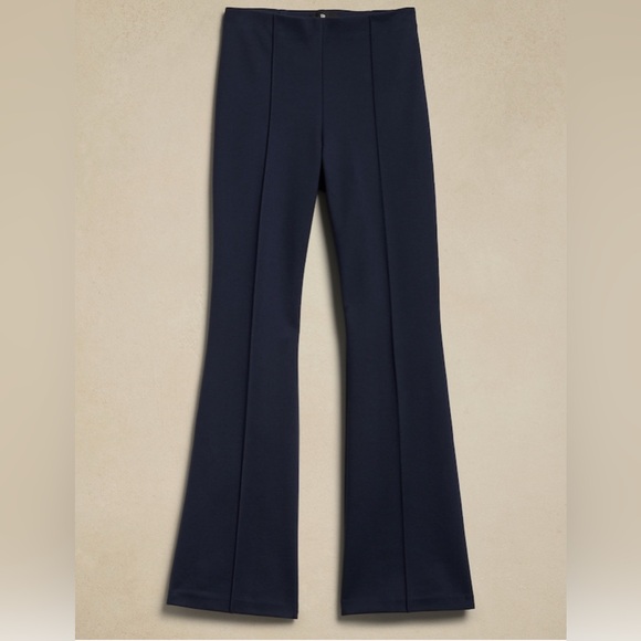BANANA REPUBLIC FLARE EVERYWHERE PONTE PANT - Picture 10 of 11